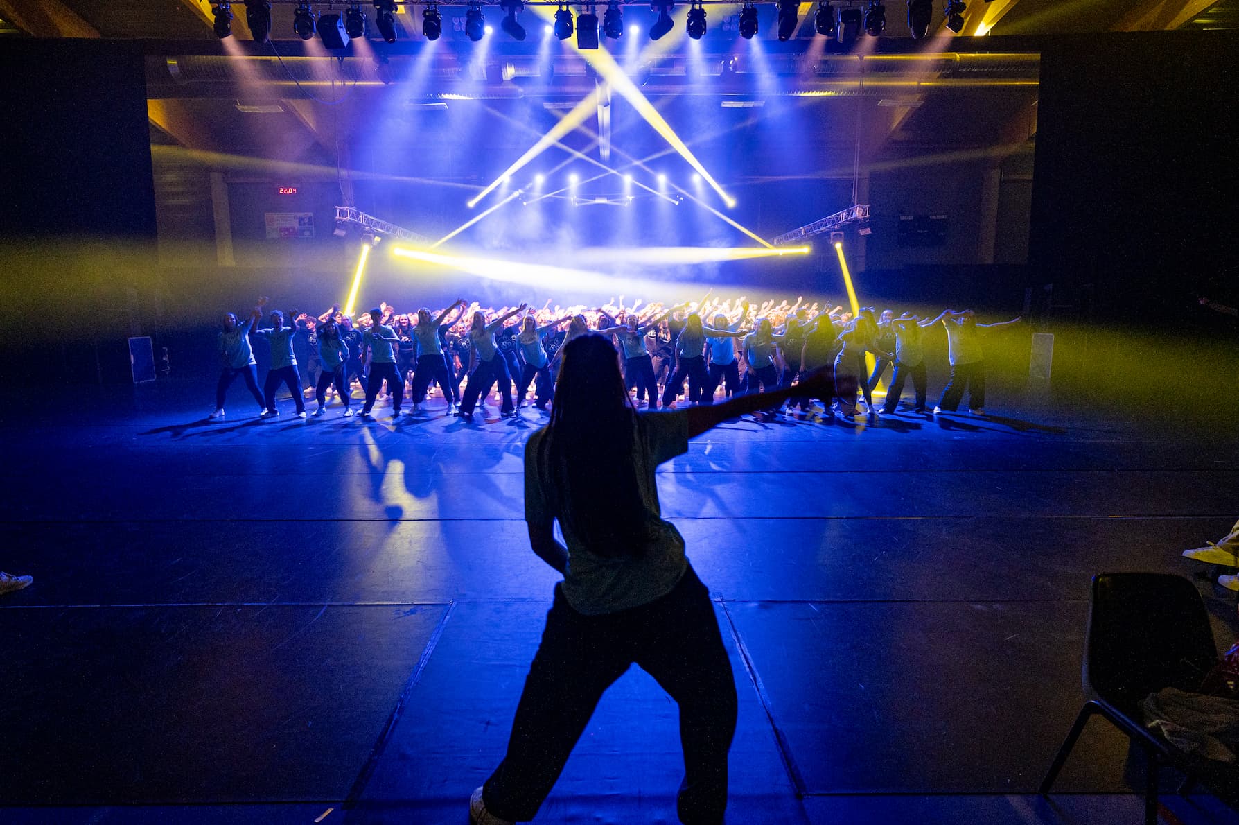 Dance 2